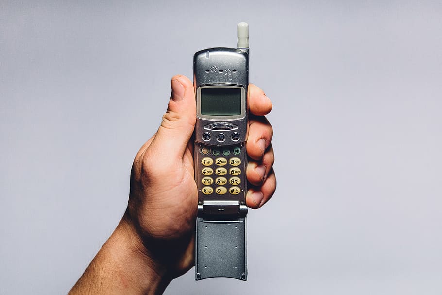 If you are confused what to do with your old cellphone after you have bought a new one, you are at the right place. Read on to find what to do with your cell.